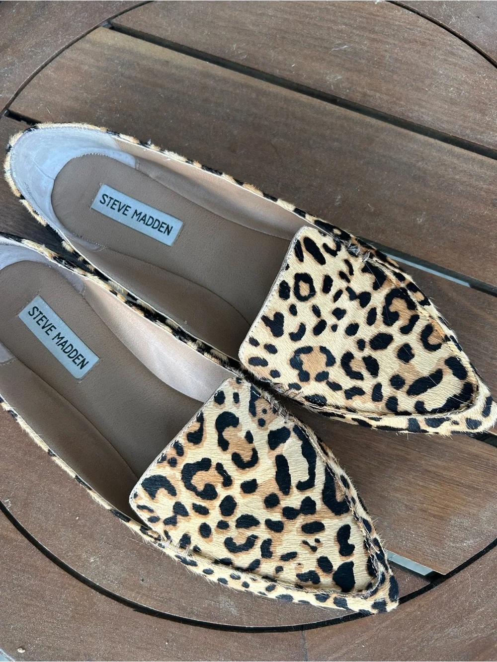 STEVE MADDEN Feather Leopard Calf Hair Pointed Toe Flats Loafers Size 8.5